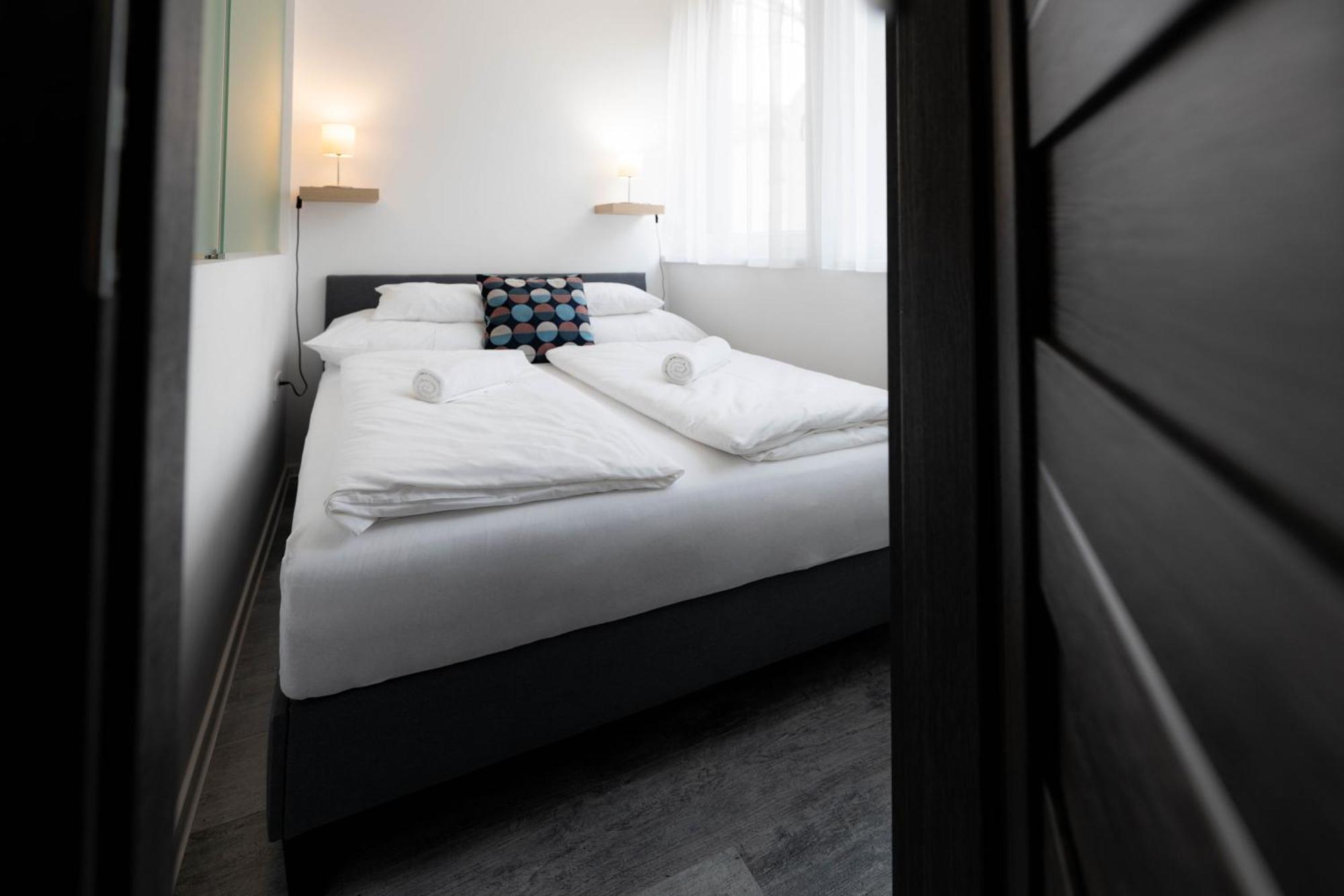 Roomstore Studio Apartments Eger Exteriér fotografie